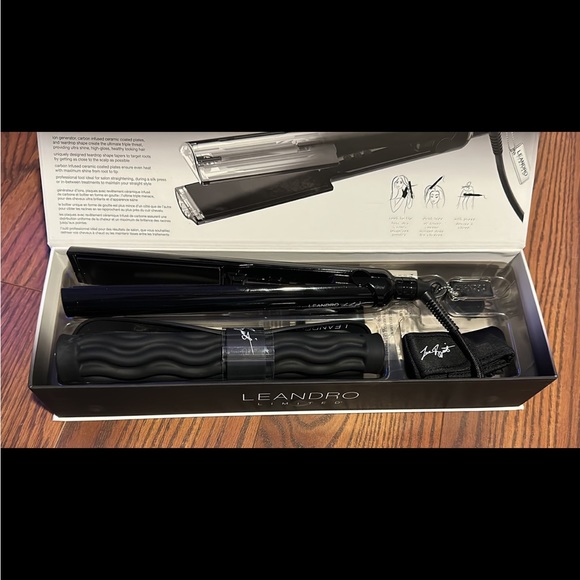 BABYLISS LEANDRO LIMITED EDITION ROOT REACHER BRAND NEW IN BOX NEVER USED - Picture 4 of 4